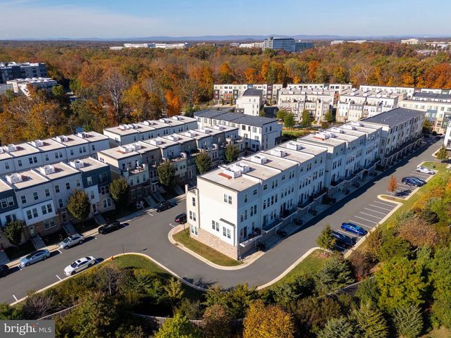 14580 LAKESTONE DR, Chantilly, VA 20151