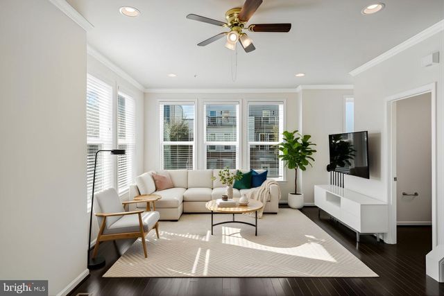 14580 LAKESTONE DR, Chantilly, VA 20151