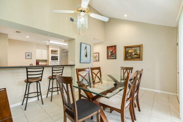 1808 Veranda Drive, West Columbia, TX 77486