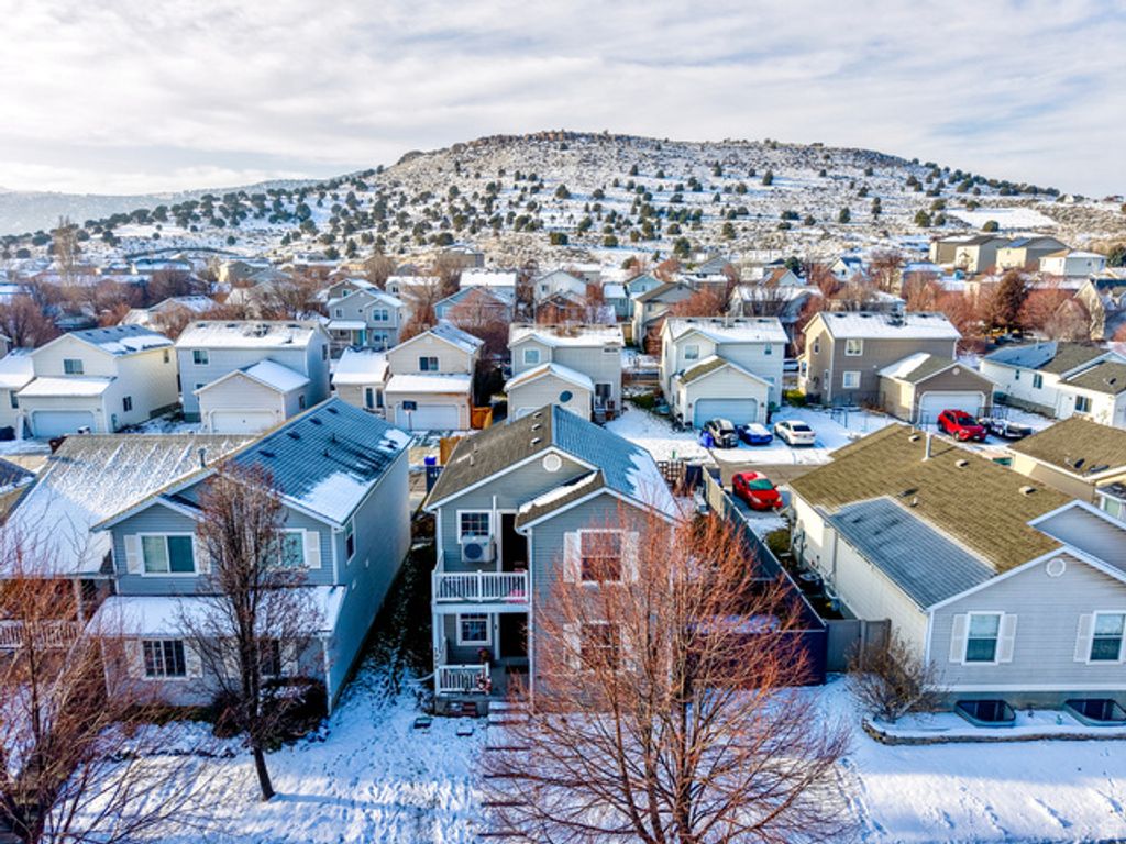 3998 E DILLONS DR, Eagle Mountain, UT 84005