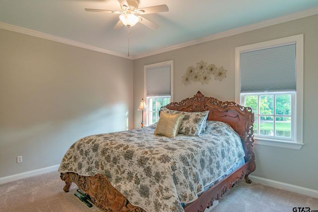 902 E South Street, Lindale, TX 75771