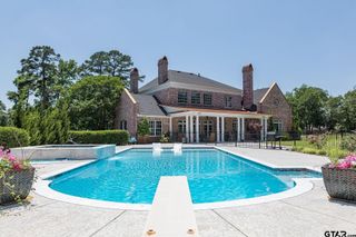 902 E South Street, Lindale, TX 75771