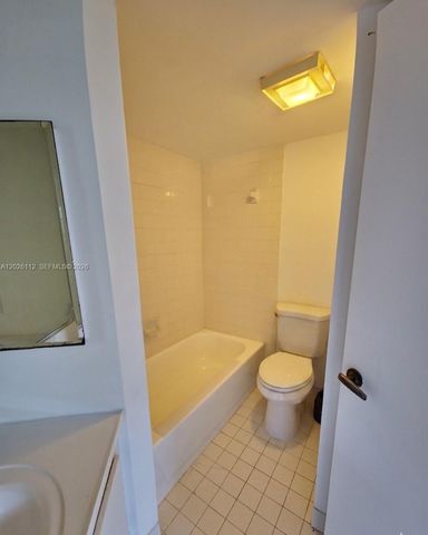 2604 SE 19th Ct 202-A, Homestead, FL 33035