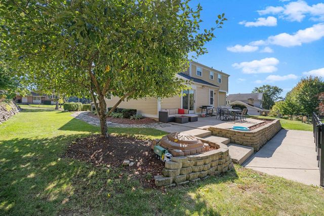 504 Rawlins DRIVE, Waukesha, WI 53188