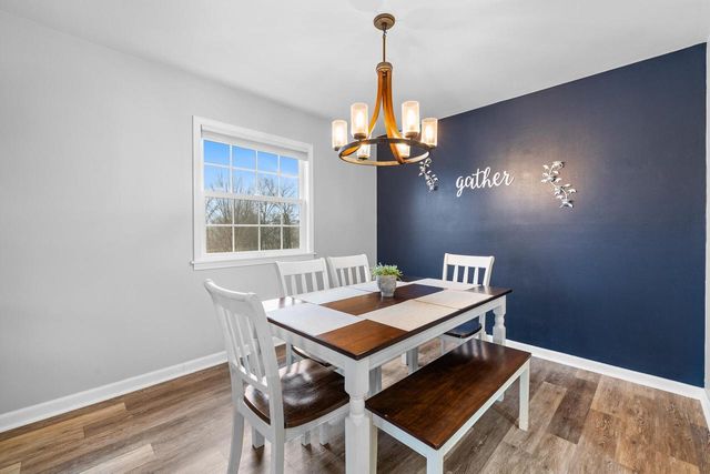 504 Rawlins DRIVE, Waukesha, WI 53188