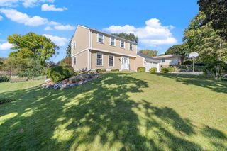 504 Rawlins DRIVE, Waukesha, WI 53188