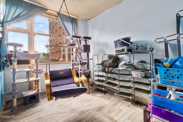 36 Main Street, Amsterdam, NY 12010