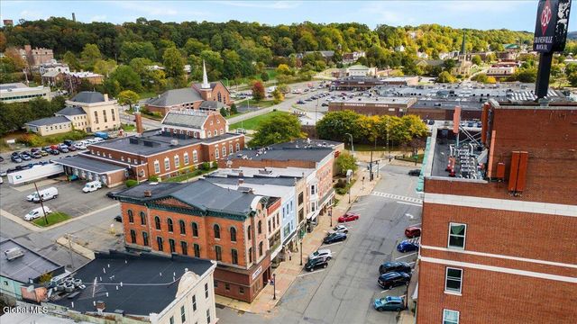 36 Main Street, Amsterdam, NY 12010