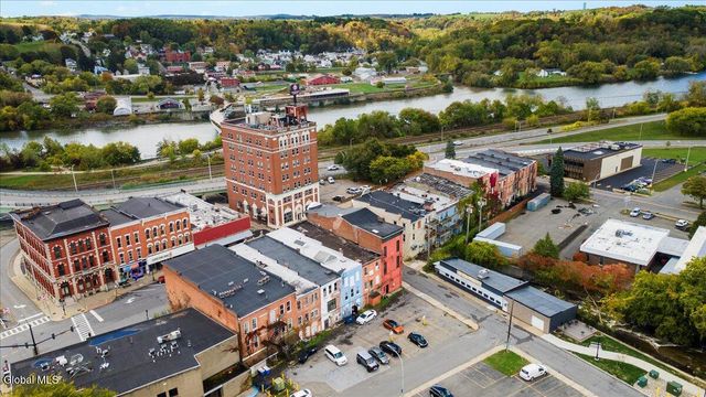 36 Main Street, Amsterdam, NY 12010