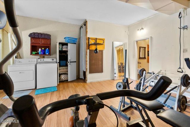 36 Main Street, Amsterdam, NY 12010