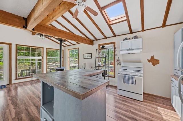 11158 Quinlan North Lake Drive, Conroe, TX 77303