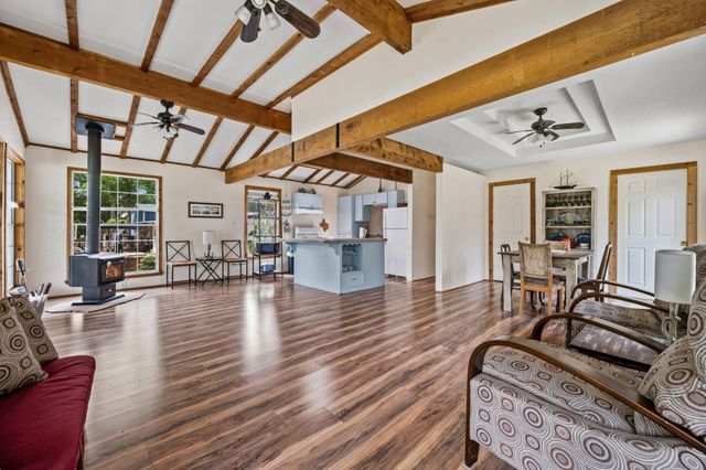 11158 Quinlan North Lake Drive, Conroe, TX 77303