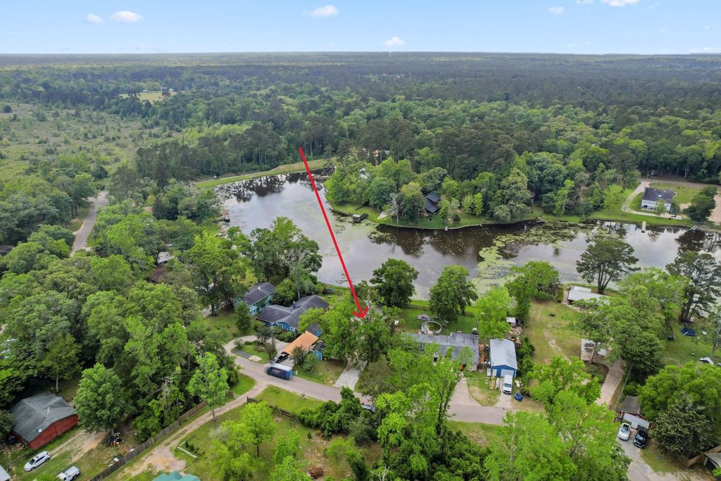 11158 Quinlan North Lake Drive, Conroe, TX 77303