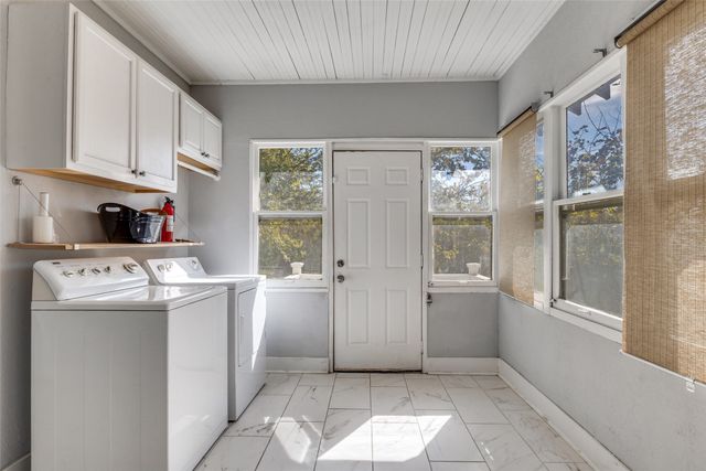 4814 Gurley Avenue, Dallas, TX 75223