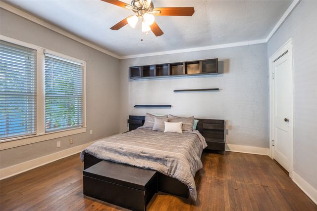 4814 Gurley Avenue, Dallas, TX 75223