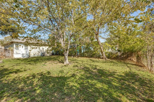 4814 Gurley Avenue, Dallas, TX 75223