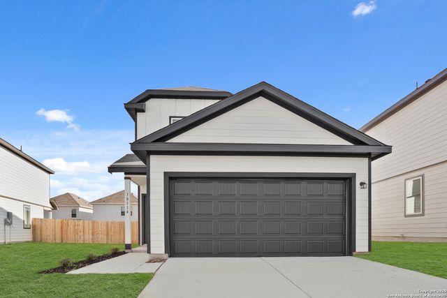 10114 Carnelian Cove, San Antonio, TX 78245