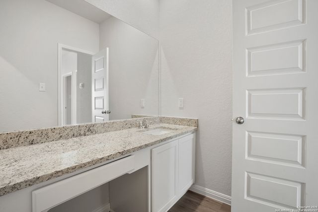 10114 Carnelian Cove, San Antonio, TX 78245