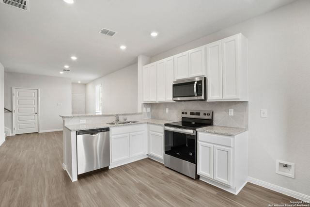 10114 Carnelian Cove, San Antonio, TX 78245