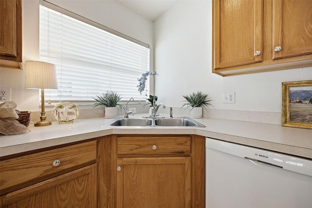 5240 GATO DEL SOL CIRCLE, Wesley Chapel, FL 33544