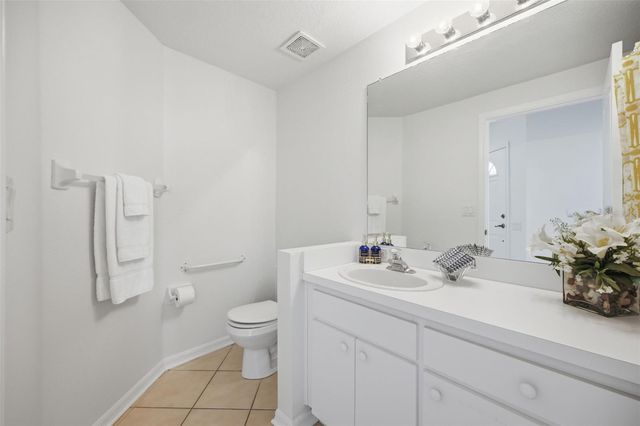 5240 GATO DEL SOL CIRCLE, Wesley Chapel, FL 33544