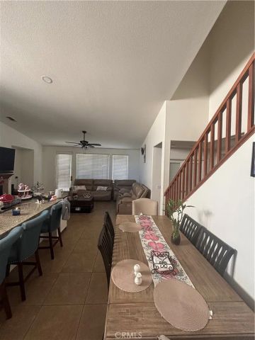 1064 Queen Annes Lane, Beaumont, CA 92223