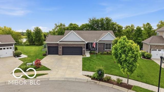 10237 Maiden Court, Fishers, IN 46040