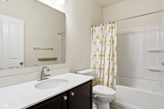 10237 Maiden Court, Fishers, IN 46040