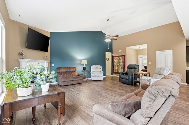 10237 Maiden Court, Fishers, IN 46040