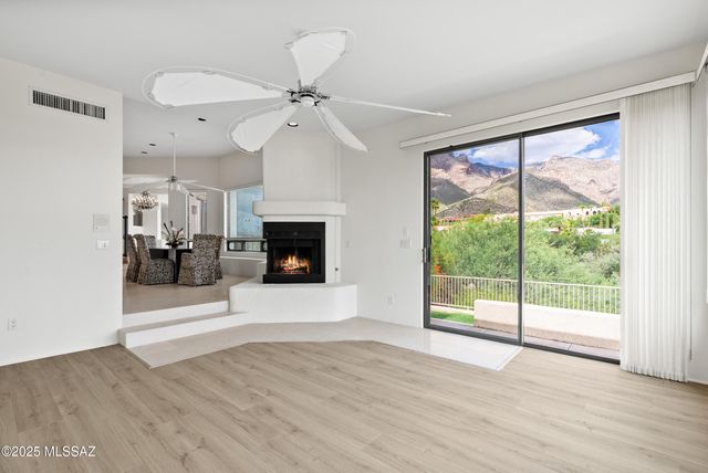 3211 E Blossom Dancer Lane, Tucson, AZ 85718