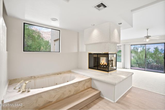 3211 E Blossom Dancer Lane, Tucson, AZ 85718