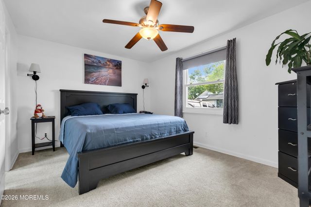 24 Cedarbrook Lane, Little Egg Harbor, NJ 08087