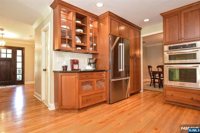 3 Avon Place, Woodcliff Lake, NJ 07677