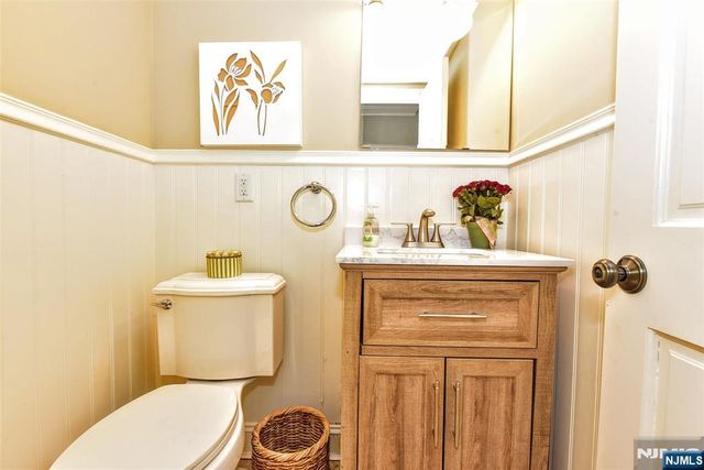 3 Avon Place, Woodcliff Lake, NJ 07677