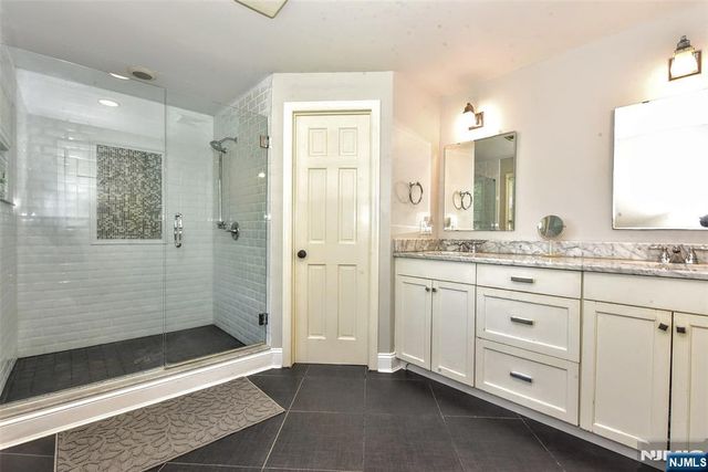 3 Avon Place, Woodcliff Lake, NJ 07677