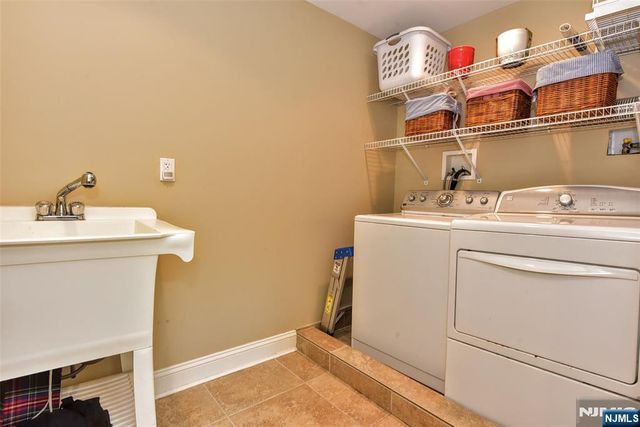 3 Avon Place, Woodcliff Lake, NJ 07677