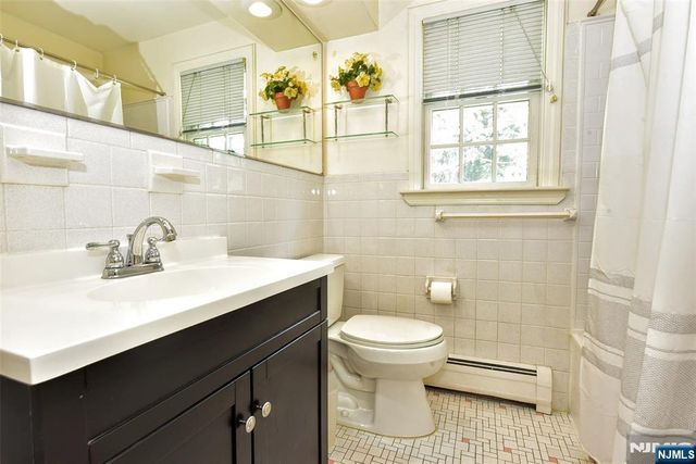 3 Avon Place, Woodcliff Lake, NJ 07677