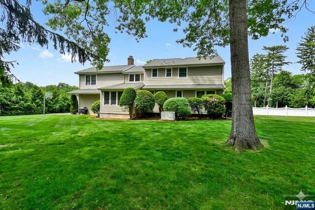 3 Avon Place, Woodcliff Lake, NJ 07677