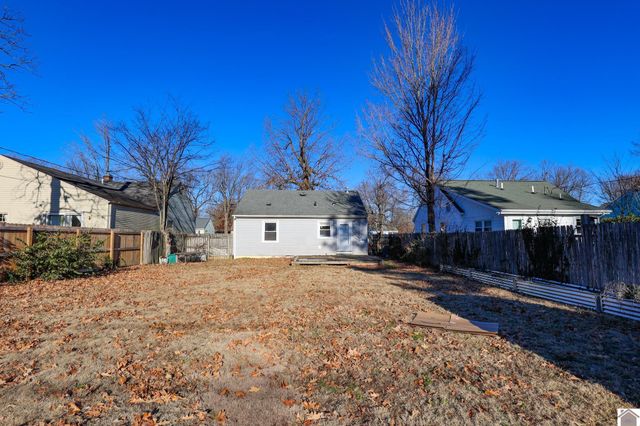 2600 Monroe Street, Paducah, KY 42001