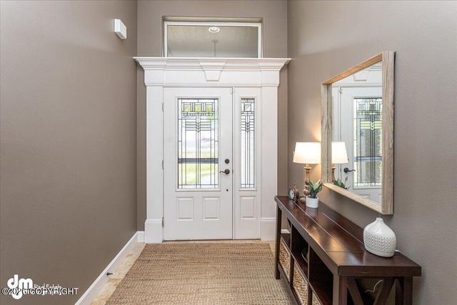 7658 E Wolf Creek Road, Wasilla, AK 99654