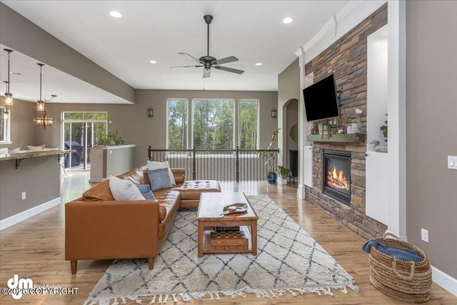 7658 E Wolf Creek Road, Wasilla, AK 99654