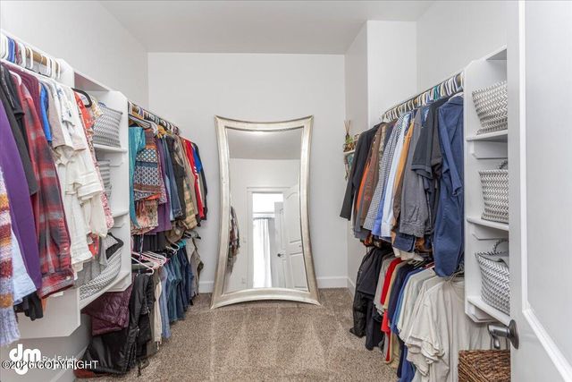 7658 E Wolf Creek Road, Wasilla, AK 99654