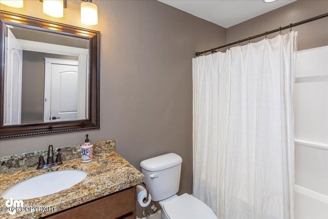 7658 E Wolf Creek Road, Wasilla, AK 99654