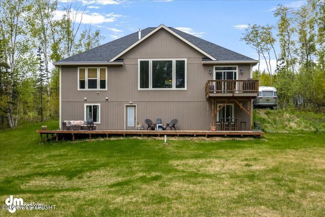 7658 E Wolf Creek Road, Wasilla, AK 99654