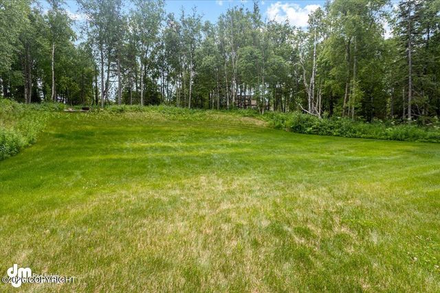 7658 E Wolf Creek Road, Wasilla, AK 99654