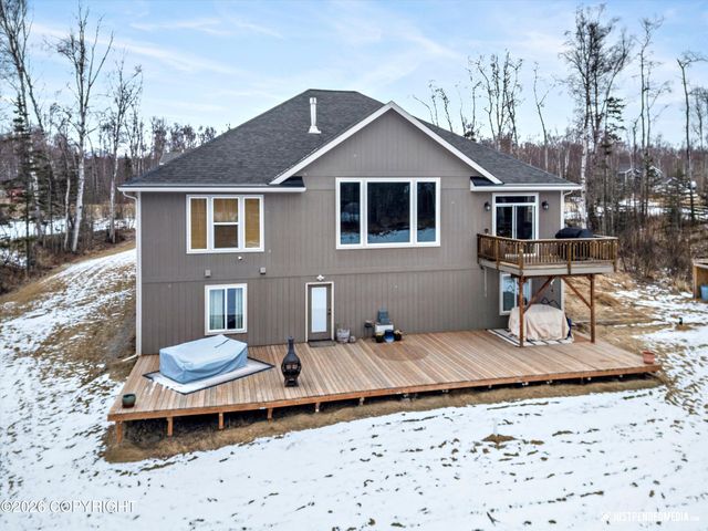 7658 E Wolf Creek Road, Wasilla, AK 99654