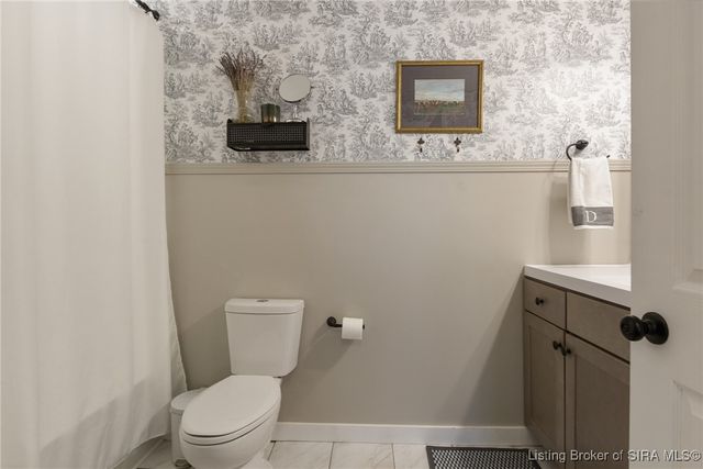 902 Mechanic Street, Jeffersonville, IN 47130