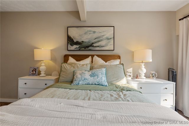 902 Mechanic Street, Jeffersonville, IN 47130