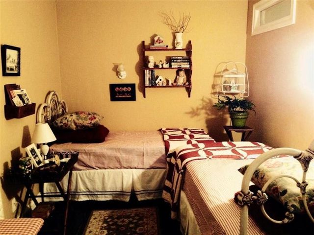 418 Main Street, Arrow Rock, MO 65320