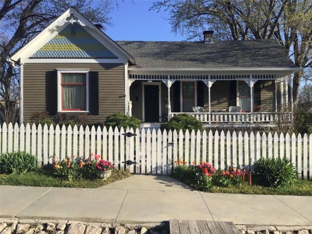 418 Main Street, Arrow Rock, MO 65320